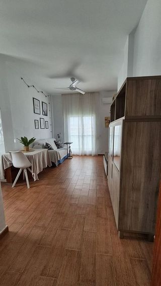 Ático en alquiler en Parque Mediterráneo - Santa Paula en Málaga