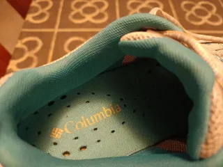 Zapatillas Columbia Techlite Gris y Turquesa