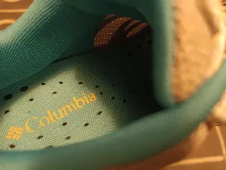 Zapatillas Columbia Techlite Gris y Turquesa