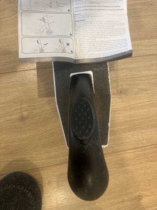 Patinete Lionelo blanco y naranja