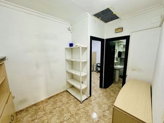 Local comercial en venta en Zona Pueblo en Guardamar del Segura