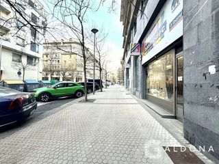 Local comercial en venta en El Antiguo en San Sebastián-Donostia