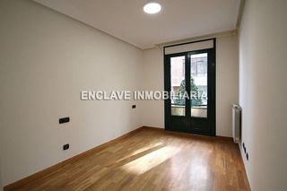 Piso en alquiler en Zona Teatro Campoamor en Oviedo