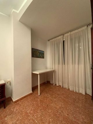 Piso en alquiler en Ciutat Jardí en Valencia