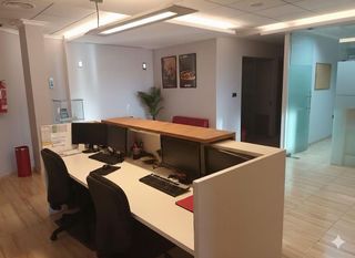 Oficina en venta en Pla de la Vallonga - Bacarot en Alicante