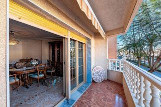 Edificio en venta en El Puerto en Roquetas de Mar