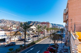 Edificio en venta en El Puerto en Roquetas de Mar