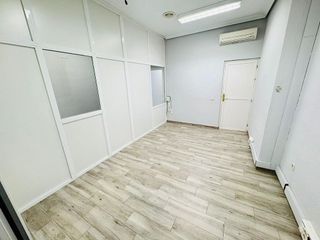 Local comercial en alquiler en Buenavista-Valparaíso-La Legua en Toledo