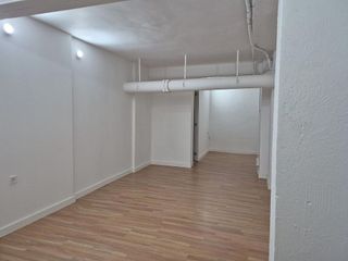 Local comercial en venta en El Baix Guinardó en Barcelona
