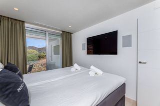 Piso en alquiler en Los Naranjos - Las Brisas en Marbella