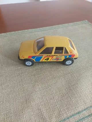 Coche Rallie RENE MOREAU 4 Martini