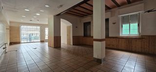 Local comercial en alquiler en Santa Bárbara en Llíria