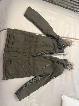 Plumífero chica IKKS Talla S verde