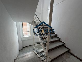 Edificio en venta en Centro en Santa Pola