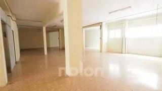 Local comercial en venta en Gavarra en Cornellà de Llobregat