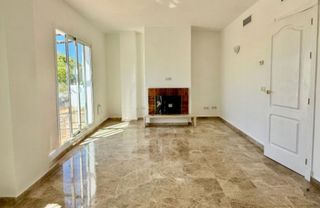 Ático en alquiler en Los Naranjos - Las Brisas en Marbella