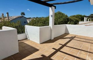 Ático en alquiler en Los Naranjos - Las Brisas en Marbella