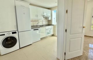 Ático en alquiler en Los Naranjos - Las Brisas en Marbella