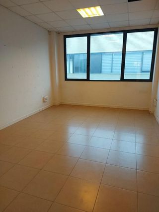 Nave industrial en alquiler en Pryconsa - Poligono Europa en Alcalá de Henares