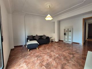 Piso en alquiler en El Carme en Valencia