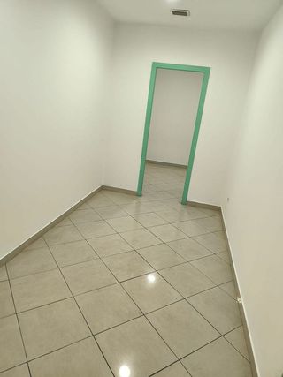 Local comercial en alquiler en Parque Lisboa - La Paz en Alcorcón