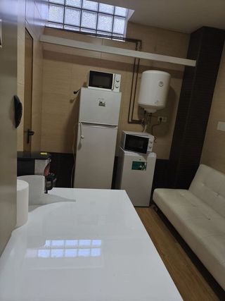 Local comercial en alquiler en Parque Lisboa - La Paz en Alcorcón