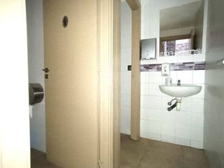 Local comercial en venta en Les Arenes - La Grípia  Can Montllor en Terrassa