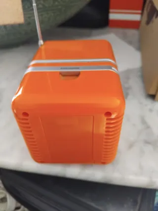 Radio Brionvega Naranja