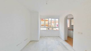 Piso en venta en Las Lagunas en Mijas