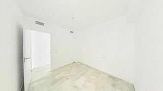 Piso en venta en Las Lagunas en Mijas