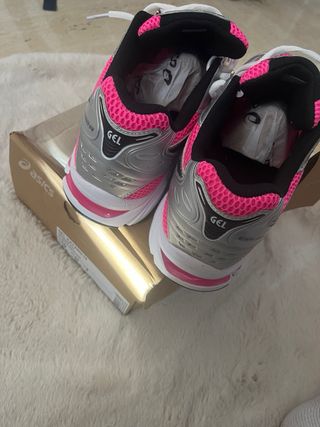 Asics Gel-Kayano 14 Rosa Talla 43,5