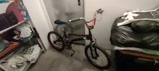 BICI BMX MONTY TAL CUAL SE VE EN FOTOS Y AHORA A