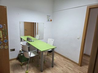 Oficina en alquiler en Huerta Rosales - Valdepasillas en Badajoz