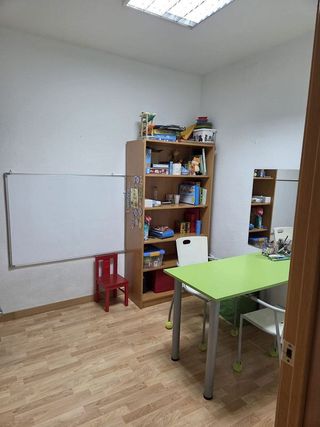 Oficina en alquiler en Huerta Rosales - Valdepasillas en Badajoz