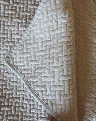 Colcha beige Zara Home