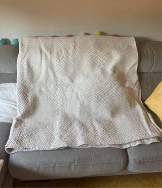 Colcha beige Zara Home