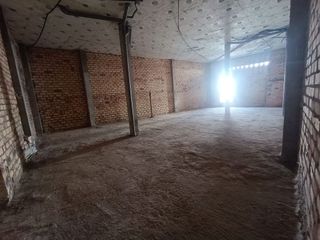 Local comercial en venta en Olivares