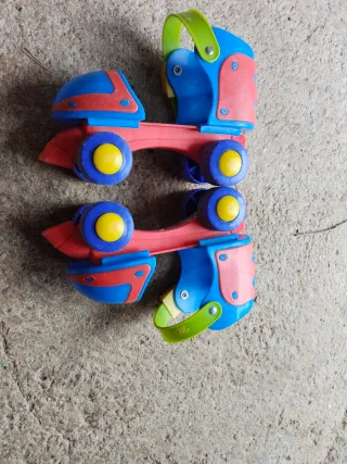 Patines Molto Ajustables infantil con rodilleras