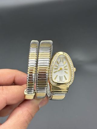 Reloj Bulgari Serpenti Dorado