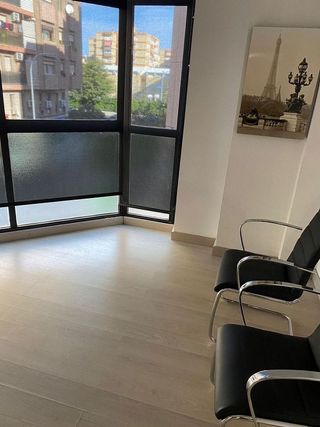 Oficina en alquiler en Benalúa en Alicante