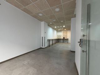 Local comercial en alquiler en Centre en Castelldefels