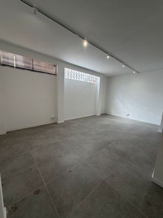 Local comercial en alquiler en Centre en Castelldefels