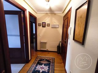 Piso en alquiler en Universidad en Ávila