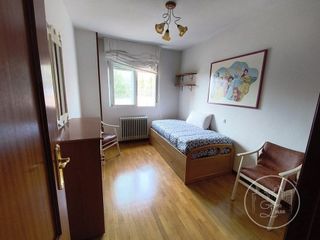 Piso en alquiler en Universidad en Ávila