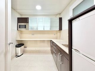 Oficina en alquiler en La Dreta de l'Eixample en Barcelona