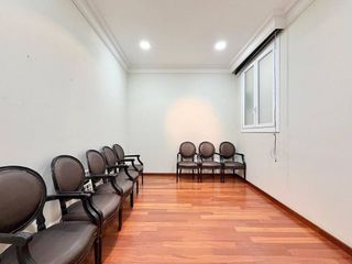 Oficina en alquiler en La Dreta de l'Eixample en Barcelona