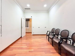 Oficina en alquiler en La Dreta de l'Eixample en Barcelona