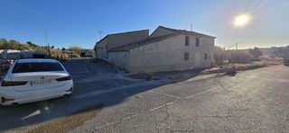 Local comercial en venta en Santa Bárbara en Llíria