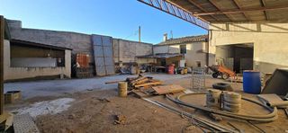 Local comercial en venta en Santa Bárbara en Llíria