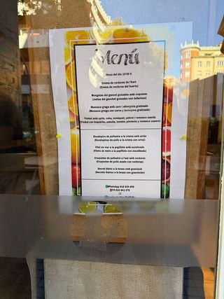 Local comercial en alquiler en Can Baró en Barcelona